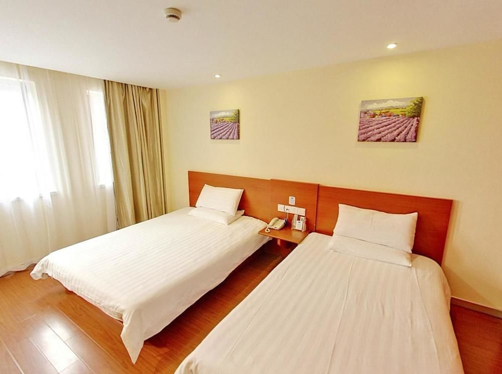Hanting Express Shanghai Lujiazui Minsheng Road Exterior photo