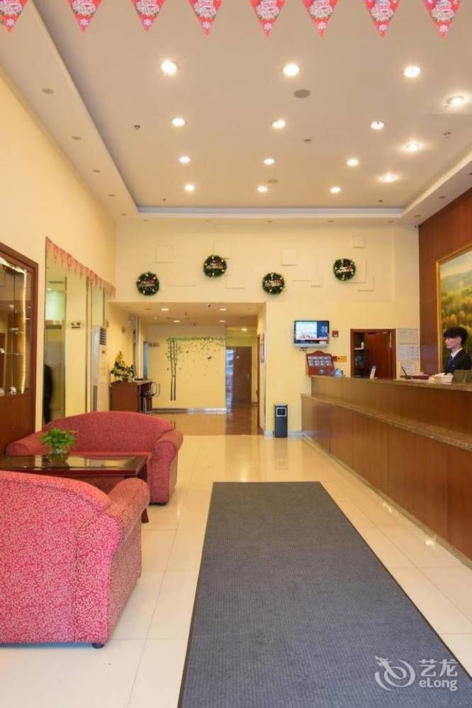 Hanting Express Shanghai Lujiazui Minsheng Road Exterior photo